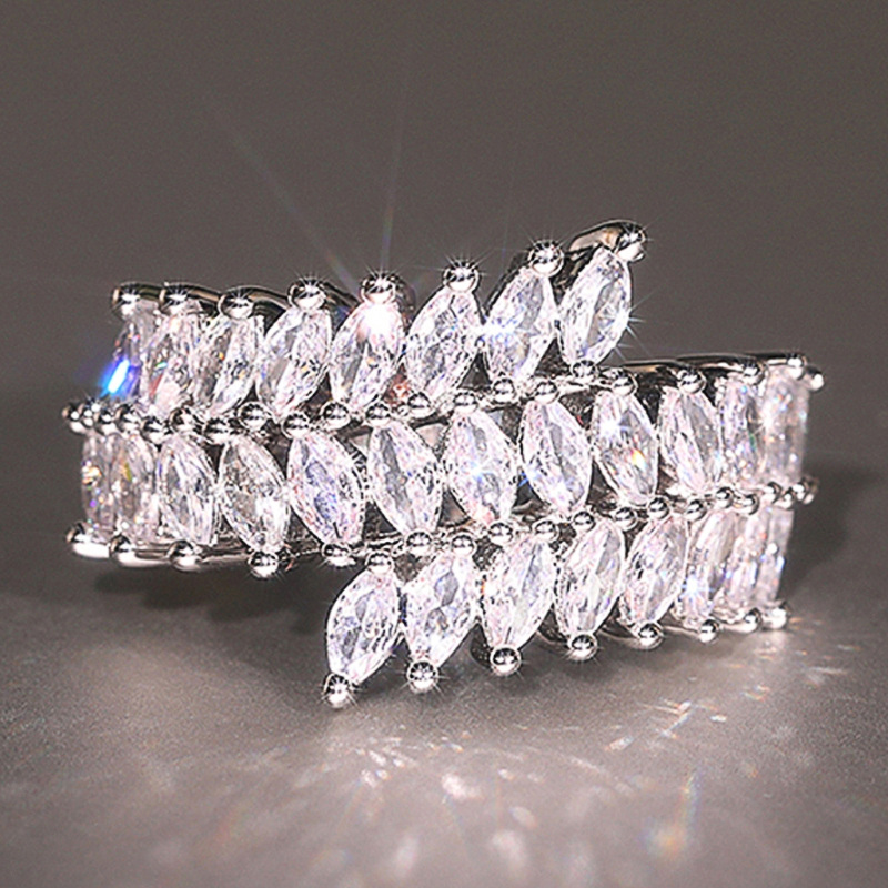 Women's Pear-Shaped Sparkling Ring, Chic Evening Accessory